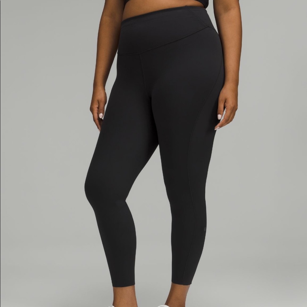 Lululemon base pace black leggings